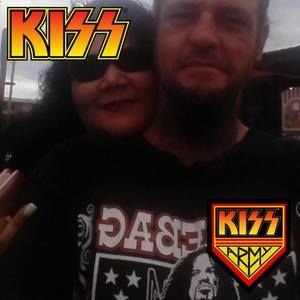 Meet your Posher, Sandy